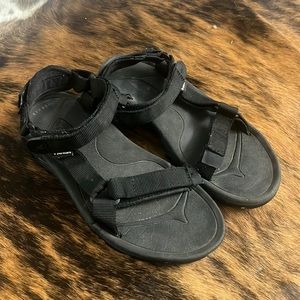 Teva sandals size 8 fits 8.5